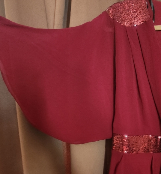 New City Chic burgundy dress with sequin sz M 18 - Picture 2 of 3